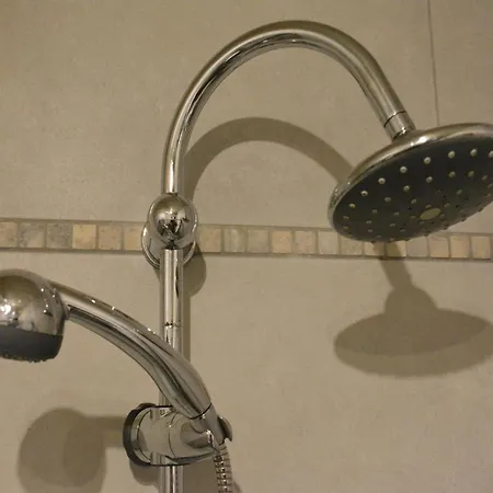 木屋 Charming In Vielsalm, Cleaning Included *